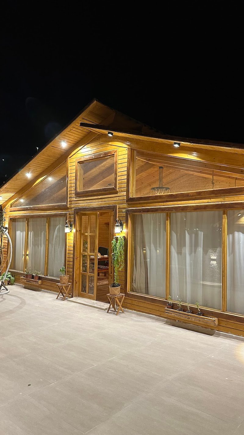 كوخ القمه السكني