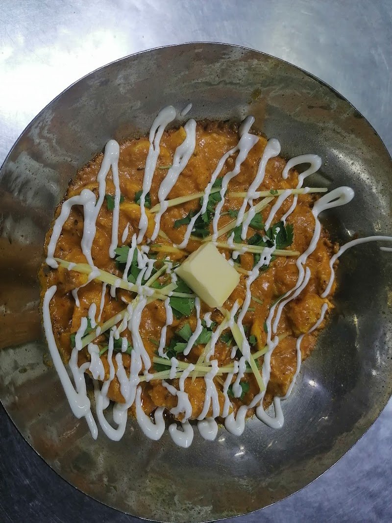 مطم ارحم پاکستانی مدینہ ریسٹورینٹ