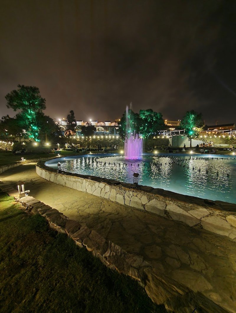 نزل المنتجع السياحية