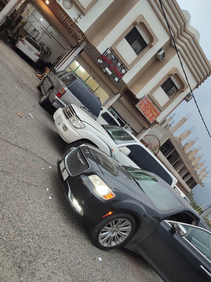 كهربائي سيارات