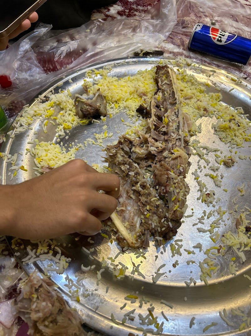 AlRaishi restaurant Balqarn