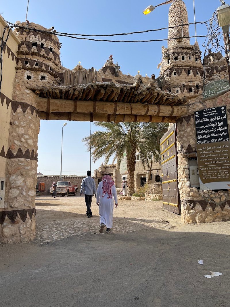 قصر بن هتيل التاريخي